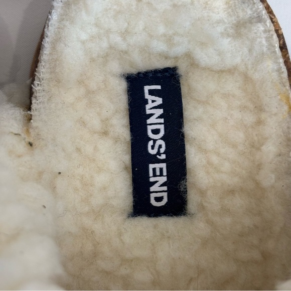 LAND’S END Sz 7B Slippers Clogs Faux Shearling Embroidered Flower and Bees NEW - Picture 5 of 14